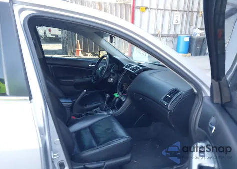 2004 Honda Accord 2.4 Ex from USA, damaged, VIN 1HGCM55714A030839